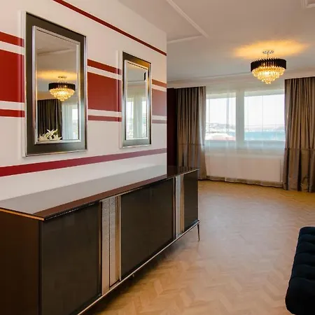 3 Bedroom Exclusive Uskudar Lejlighed *